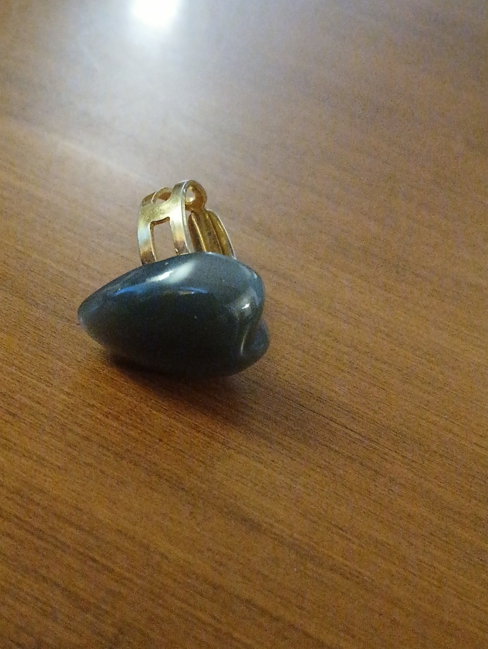 Vintage Gold Tone Adjustable Ring with Dark Navy Blue Stone Size 6